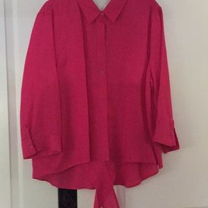 Chico size 3 fuschia tie front blouse